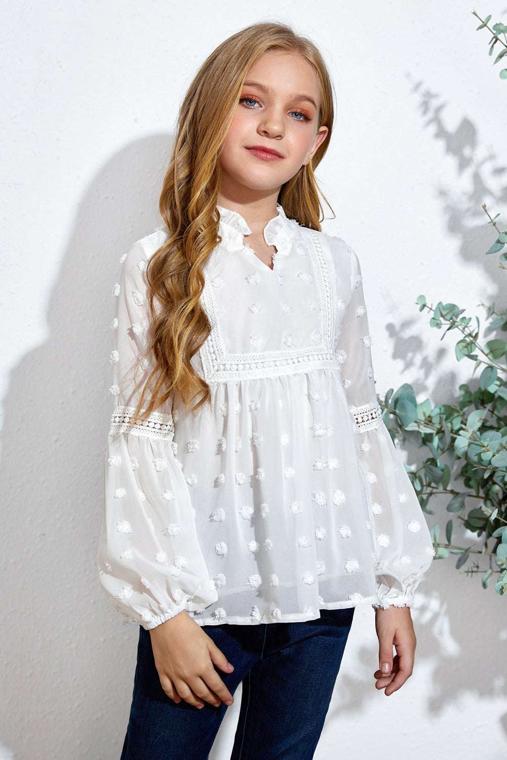 Kids Swiss Dot Spliced Lace Notched Blouse