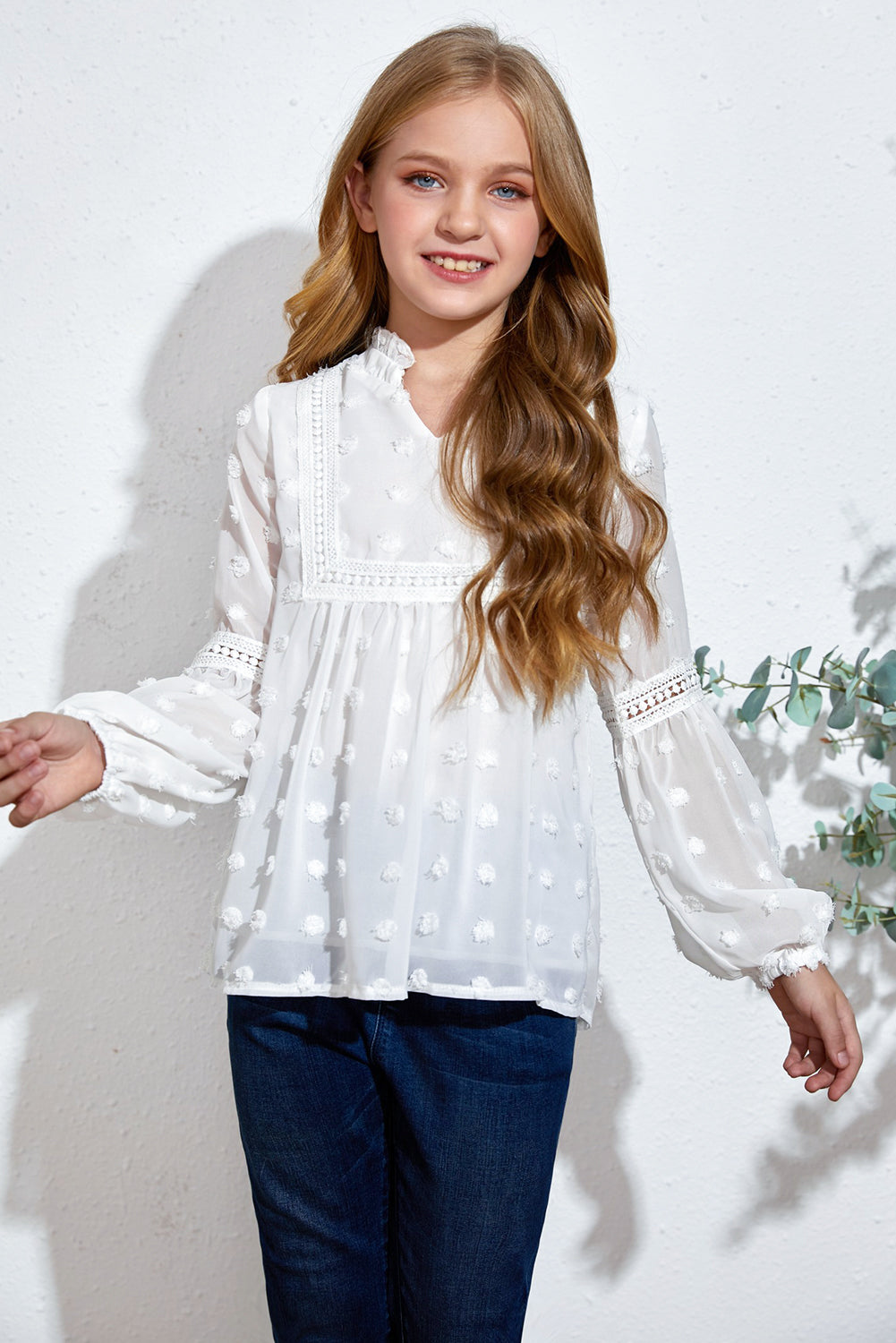 Kids Swiss Dot Spliced Lace Notched Blouse